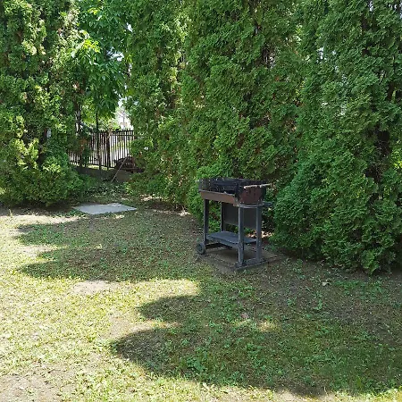Miki Vendeghaz 2 Apartmán
